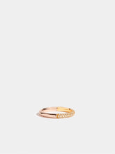 Charger l'image dans la galerie, Alliance Bicolores jaune et rose pavé 2.4mm