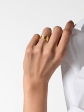 Charger l'image dans la galerie, Bague Voids VIII
